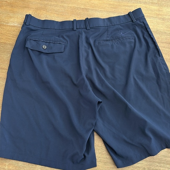 Nike dri fit shorts - Picture 3 of 3